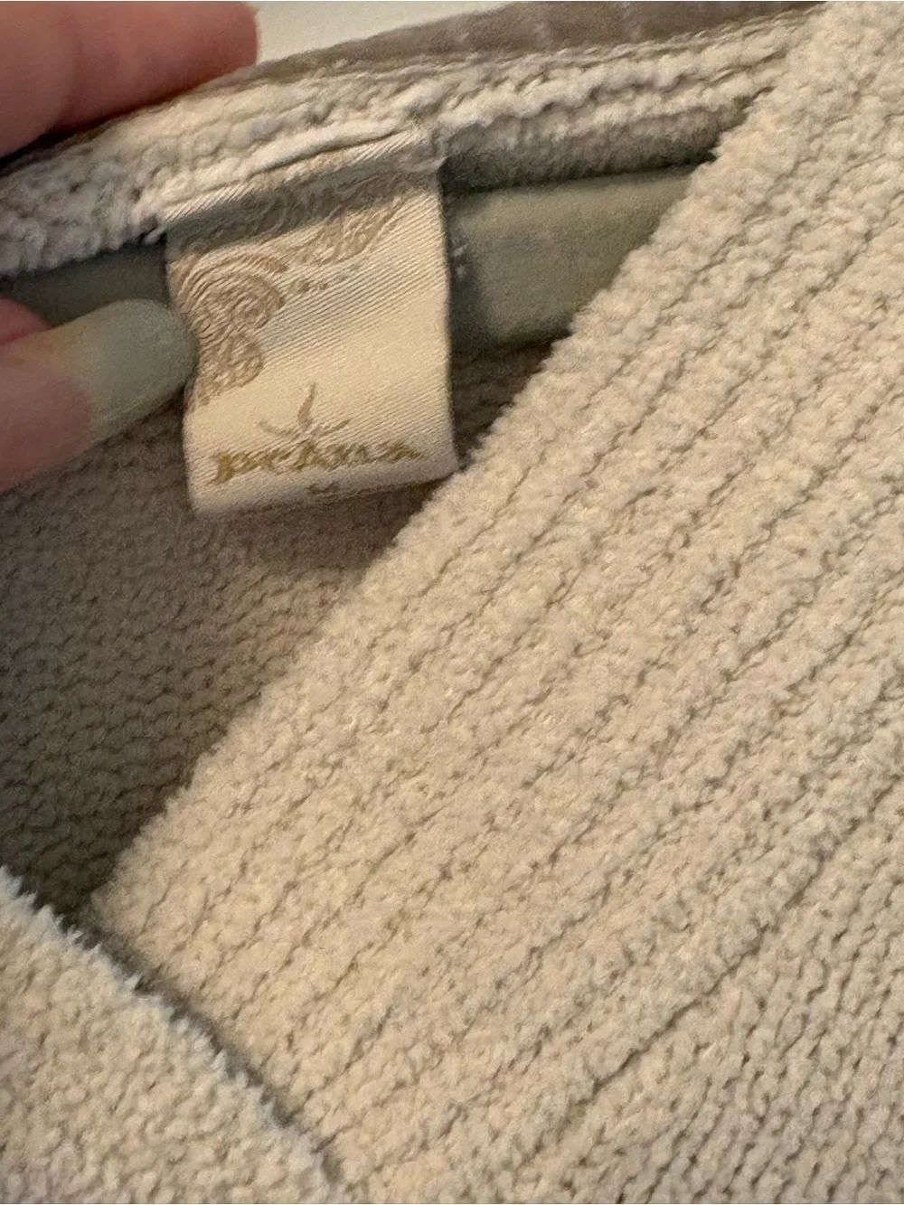 Prana Cream Textured V-Neck Sweater Hoodie in Cream / Heather Size Medium - Picture 2 of 5